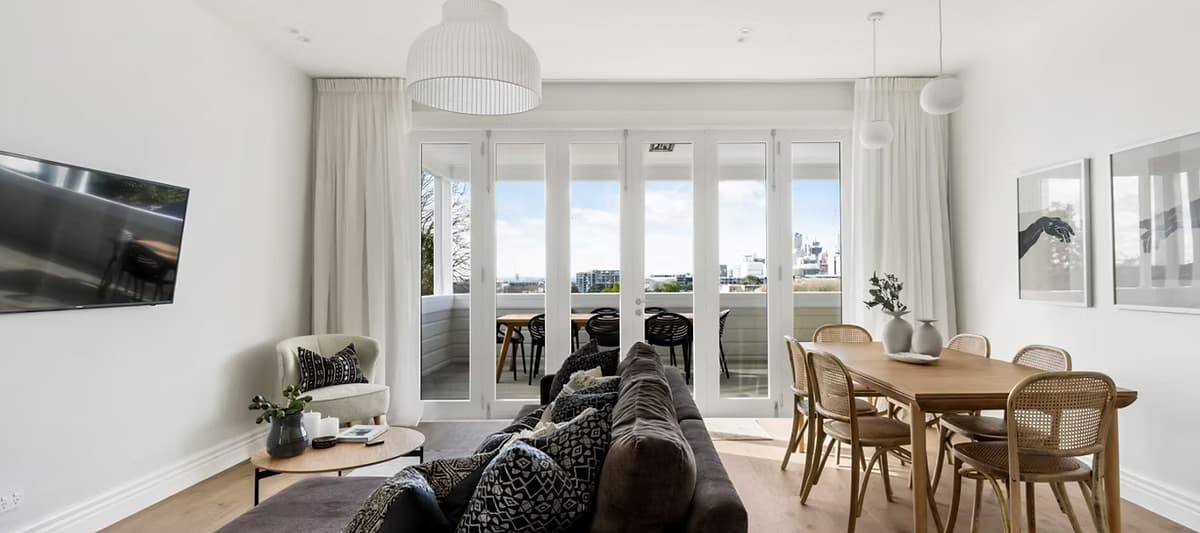 Freemans Bay interior plastering and painting finish